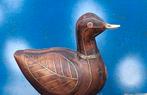 Eend. Hout, ingelegd met messing. 13/11 cm., Ophalen, Zo goed als nieuw, Vogel, Beeldje of Figuurtje