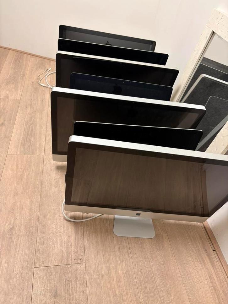 6 Apple iMacs inclusief accessoires, Computers en Software, Apple Desktops, Gebruikt, iMac, SSD, Onbekend, Ophalen