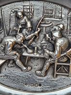 E. Schoorl Schotel - 0.833 zilver - Gerecht met masquerons, Ophalen of Verzenden, Zilver