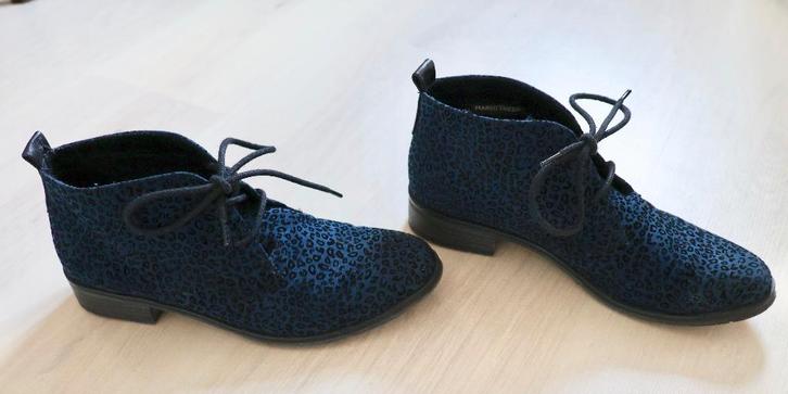 Damesschoen Panterprint Blauw Nelson-Coll Marco Tozzi Mt 39, Kleding | Dames, Schoenen, Zo goed als nieuw, Schoenen met lage hakken