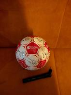 Gesigneerde Ajax bal met pompje, Ophalen, Gebruikt, Bal