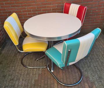 FIFTIES SIXTIES BEL AIR SLEDE STOELEN MET TAFEL AMERIKAANS  beschikbaar voor biedingen