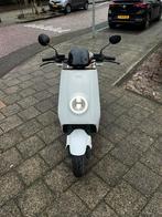 Niu n1s, Fietsen en Brommers, Brommers | Overige merken, Niu, Maximaal 45 km/u, Ophalen of Verzenden, Zo goed als nieuw
