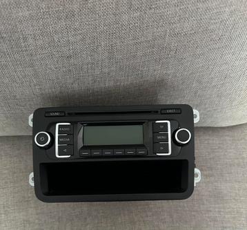 Originele OEM Volkswagen Polo 6R radio beschikbaar voor biedingen