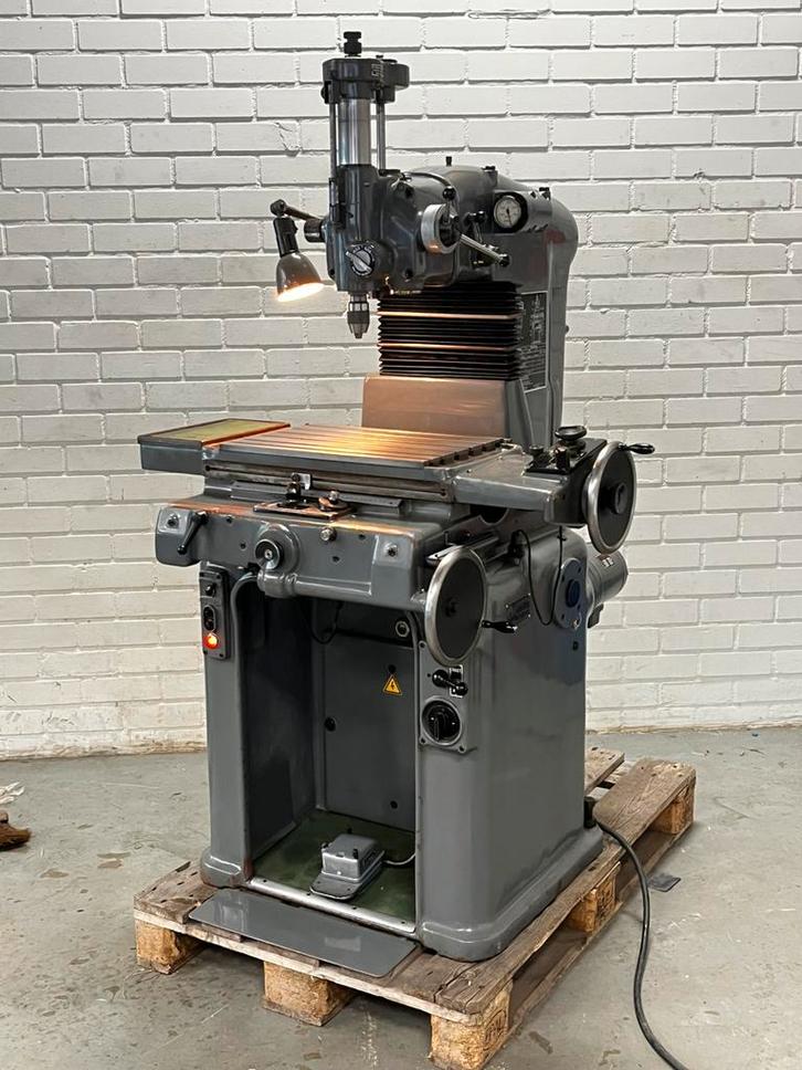 Hauser Bienne-Suisse 1410 coordinaten boormachine, Doe-het-zelf en Verbouw, Gereedschap | Boormachines, Gebruikt, Boormachine