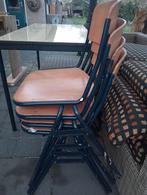 GRATIS stevige tafel met stoelen voor de keet, Ophalen, Gebruikt, 100 tot 150 cm, 50 tot 100 cm