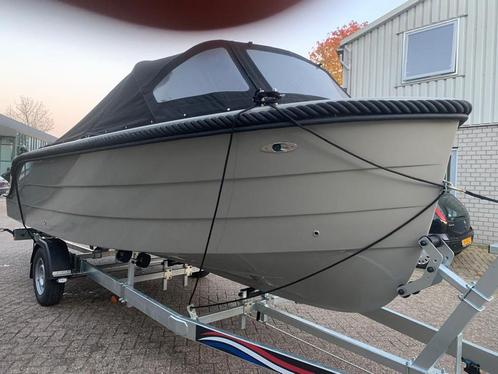 TendR 600 Tender 2021 Honda 20 pk nieuwstaat, Watersport en Boten, Sloepen, Zo goed als nieuw, 10 tot 30 pk, 6 meter of meer, Buitenboordmotor