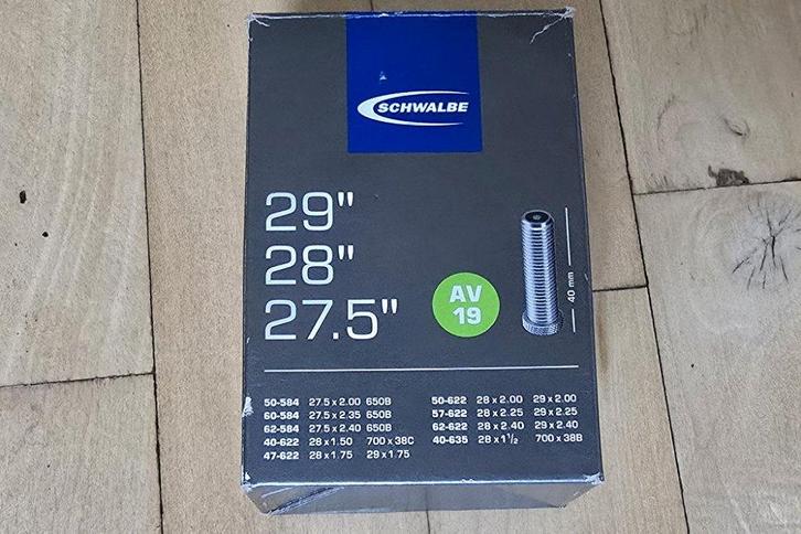 NIEUWE Schwalbe AV19 Binnenband Autoventiel voor 27,5/28 29", Fietsen en Brommers, Fietsonderdelen, Nieuw, Algemeen, Band, Ophalen of Verzenden