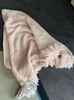 Roze eigengemaakte sjaal, Kleding | Dames, Ophalen of Verzenden, Zo goed als nieuw, Maat 46/48 (XL) of groter, Sjaal