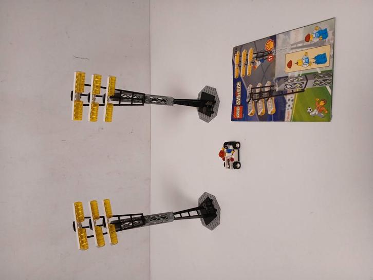 Lego 3313 lighting towers met manual wk 1998 shell promotie, Kinderen en Baby's, Speelgoed | Duplo en Lego, Gebruikt, Ophalen of Verzenden