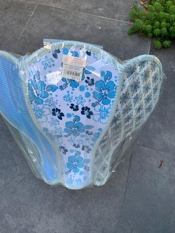 Lampenkap beschikbaar voor biedingen