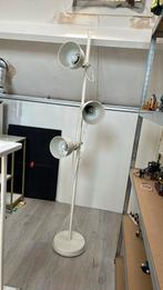 Vloerlamp met 3 lampen die verstelbaar zijn, Huis en Inrichting, Lampen | Vloerlampen, Ophalen, Zo goed als nieuw