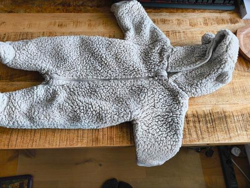 Jumpsuit unisex maat 68, Kinderen en Baby's, Babykleding | Maat 62, Zo goed als nieuw, Jongetje of Meisje, Pakje, Ophalen of Verzenden