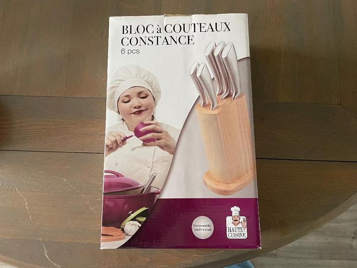 nieuw MESSENBLOK 5 messen roestvrijstaal - WD014, Huis en Inrichting, Keuken | Bestek, Nieuw, Bestekset, Rvs of Chroom, Vaatwasserbestendig