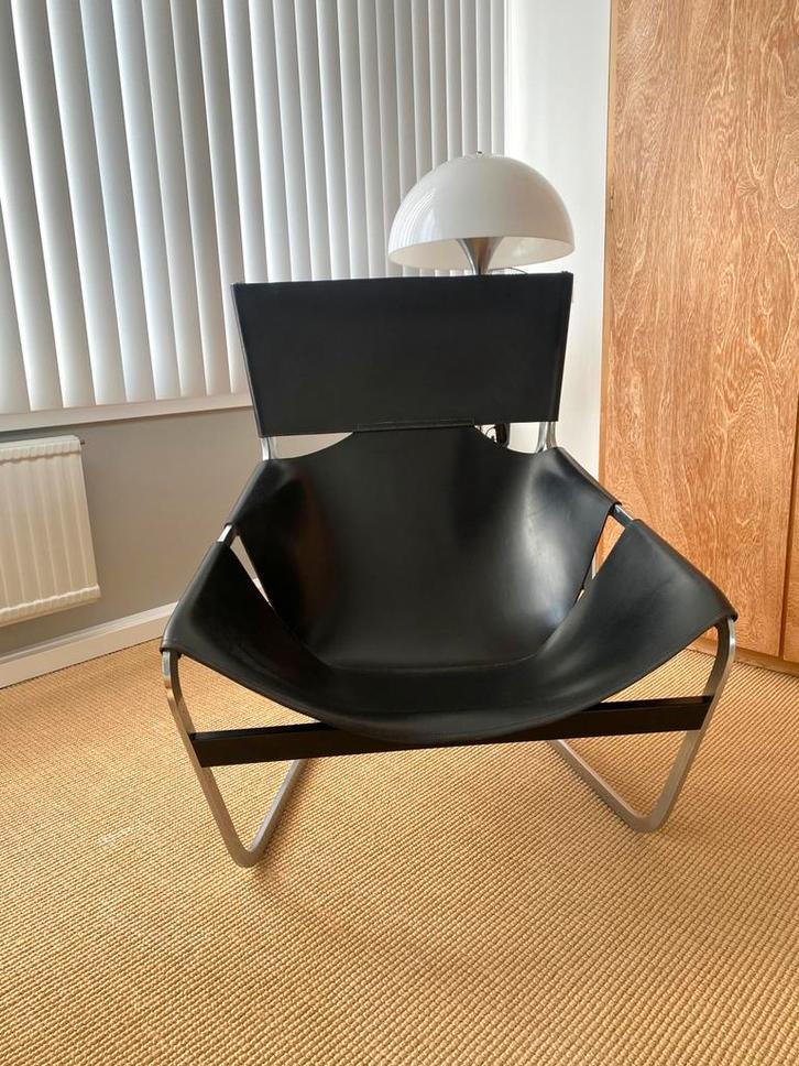 Pierre Paulin, zwart leer met RVS frame, Huis en Inrichting, Stoelen, Zo goed als nieuw, Eén, Leer, Metaal, Zwart, Ophalen