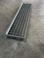 14x stalen traptrede 900mm x 230mm, Ophalen, Gebruikt, Trap, 2 tot 4 meter