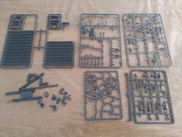 Diverse sprues warhammer restant sprue zie foto beschikbaar voor biedingen