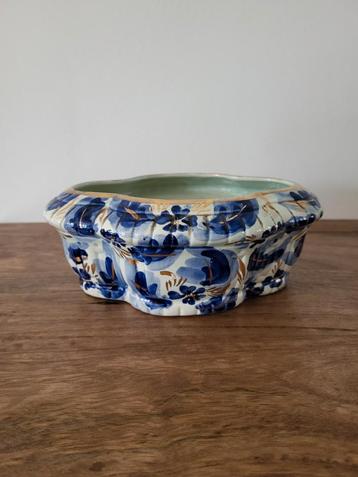 Bloempot schaal H. Bequet Belgium aardewerk beschikbaar voor biedingen