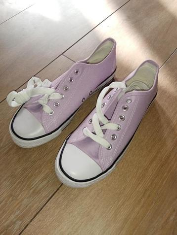 Lichtpaarse Panther schoenen maat 38 beschikbaar voor biedingen
