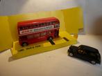 CORGI:  1365:      BUS & TAXI     ( Mettoy 1981) + doos, Hobby en Vrije tijd, Modelauto's | 1:43, Ophalen of Verzenden, Gebruikt