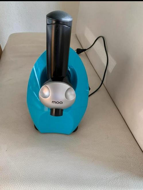 Moa dessert maker  van bevroren  fruit ijs maken sorbert, Huis en Inrichting, Keuken | Tupperware, Zo goed als nieuw, Ophalen of Verzenden