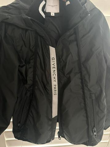 Originele Givenchy zomerjas 6yr beschikbaar voor biedingen