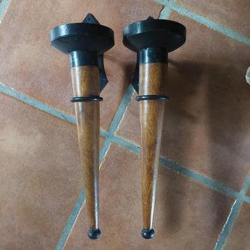 Gratis; 2 sets wandkandelaren beschikbaar voor biedingen