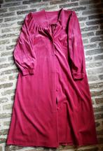 Roze Velours Badjas Met Knoopjes Maat L, Ophalen of Verzenden, Zo goed als nieuw, Maat 42/44 (L), Roze