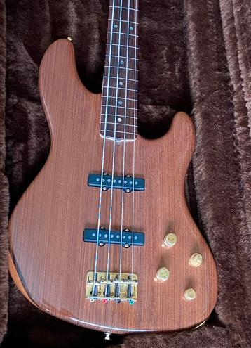 Fender Victor Bailey Fretless beschikbaar voor biedingen