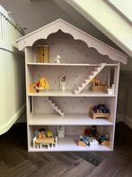 Petit Amélie poppenhuis met meubels en Goki poppetjes, Kinderen en Baby's, Speelgoed | Poppenhuizen, Ophalen, Gebruikt, Poppenhuis