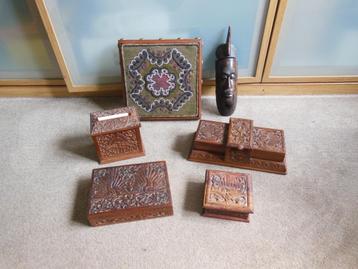 INDONESISCH 5 x hout snijwerk doosjes/kistjes beschikbaar voor biedingen