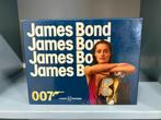 Ian Fleming - James Bond - 15 thrillers in een box, Ophalen of Verzenden, Zo goed als nieuw, Ian Fleming, Nederland
