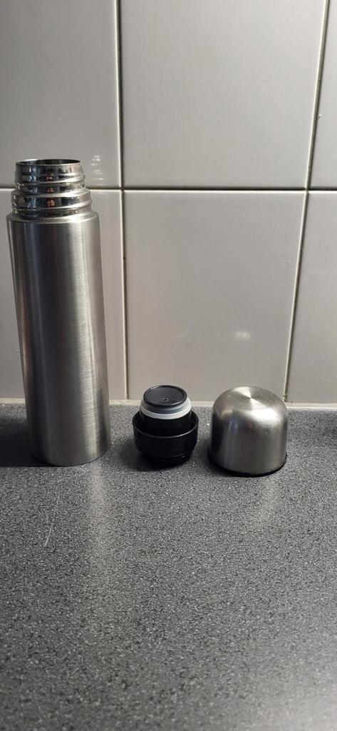 roestvrijstalen thermosfles met schenktuit, Sport en Fitness, Bidons, Nieuw, Ophalen of Verzenden