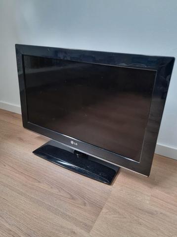 TV LG 26LK330

 beschikbaar voor biedingen
