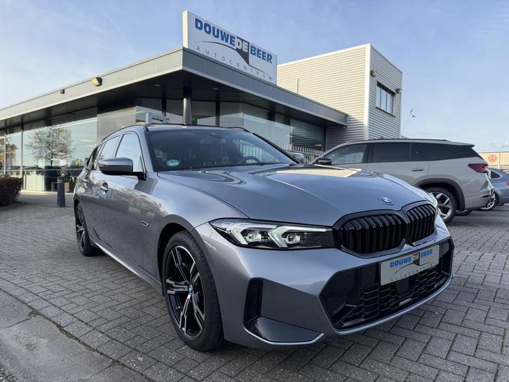 BMW 3 Serie Touring 320e M sport Pano-Dak | Trekhaak | Adapt, Auto's, BMW, Bedrijf, Te koop, 3-Serie, ABS, Adaptive Cruise Control