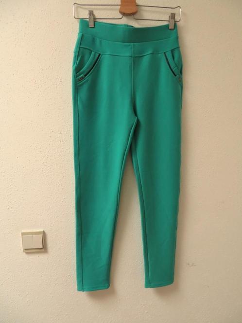 L42 MADE IN ITALY nieuwe comfort broek groen S 36, Kleding | Dames, Broeken en Pantalons, Nieuw, Maat 36 (S), Groen, Lang, Ophalen of Verzenden