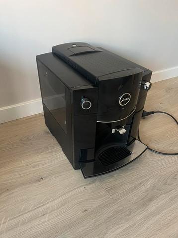 Jura D6 black beschikbaar voor biedingen