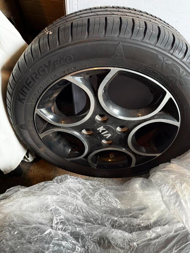 Kia Sportage Velgen + Nieuwe 4-Seizoenen Banden, Auto-onderdelen, Banden en Velgen, Banden en Velgen, All Season, 14 inch, 165 mm