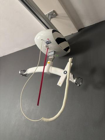 Guldmann Plafondlift beschikbaar voor biedingen