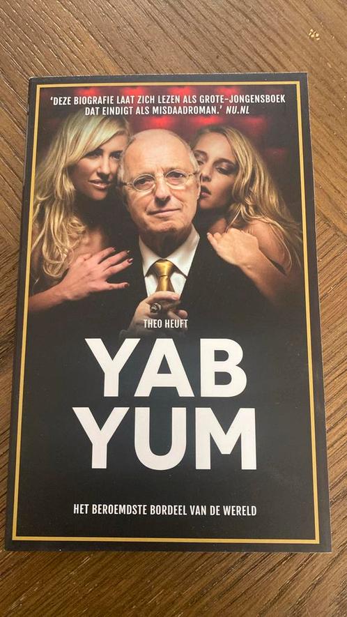 Theo Heuft - Yab Yum, Boeken, Biografieën, Zo goed als nieuw, Ophalen of Verzenden
