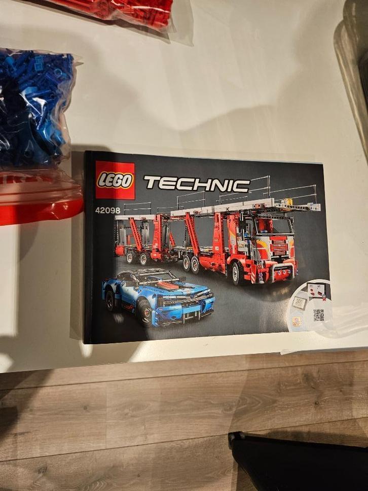 Lego 42098 Car Transporter, Kinderen en Baby's, Speelgoed | Duplo en Lego, Gebruikt, Lego, Complete set, Ophalen of Verzenden