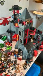 2x kasteel playmobil met heel veel ridders en accessoires, Ophalen of Verzenden, Gebruikt, Los playmobil