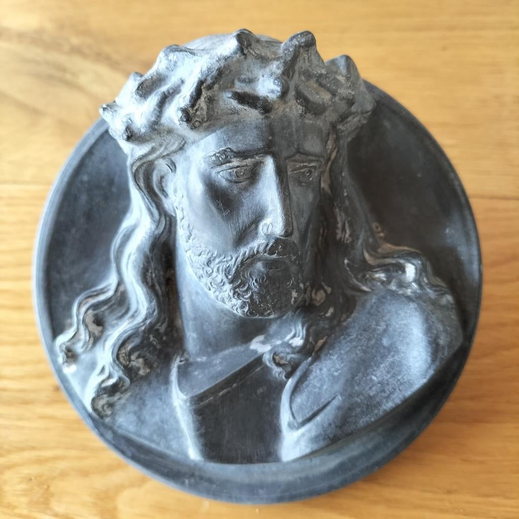 Jesus in reliëf tin/zink legering 12,5 cm rond, Antiek en Kunst, Ophalen of Verzenden