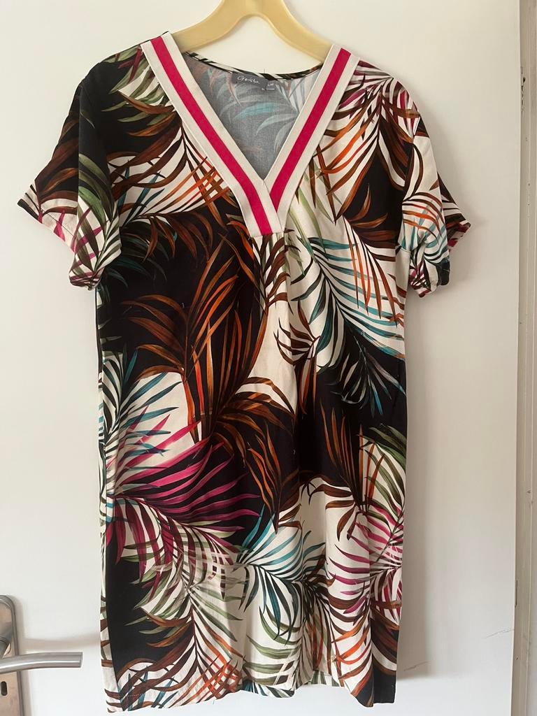 Kleurijke jurk van Geisha, Ophalen of Verzenden, Zo goed als nieuw, Zwart, Jurk