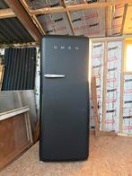 Smeg Koelkast Mat Zwart - Stijlvol en Functioneel met werk, Witgoed en Apparatuur, Koelkasten en IJskasten, Ophalen, 150 tot 200 liter