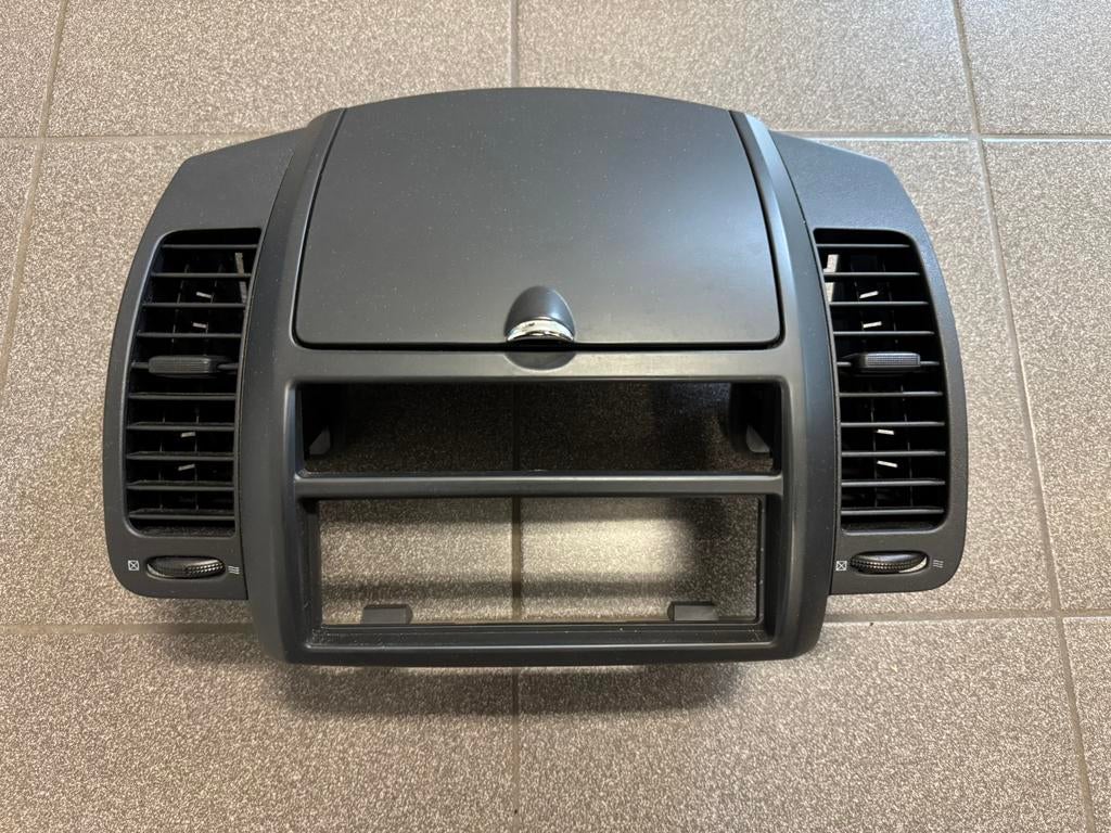 Nissan Note dashboard/middenconsole 2010, Ophalen of Verzenden, Gebruikt, Nissan