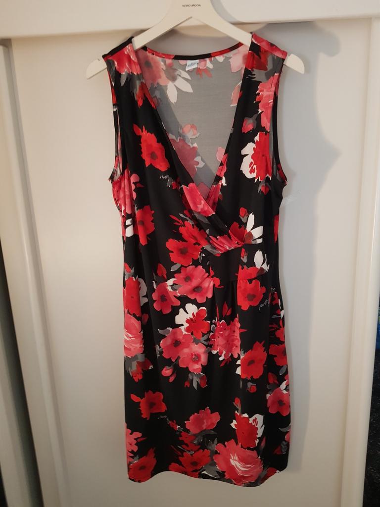 ma mode zomer jurk mt  m, Ophalen of Verzenden, Nieuw, Onder de knie