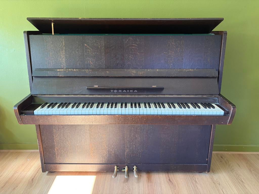 Tchaika Piano, Ophalen, Gebruikt, Bruin, Piano