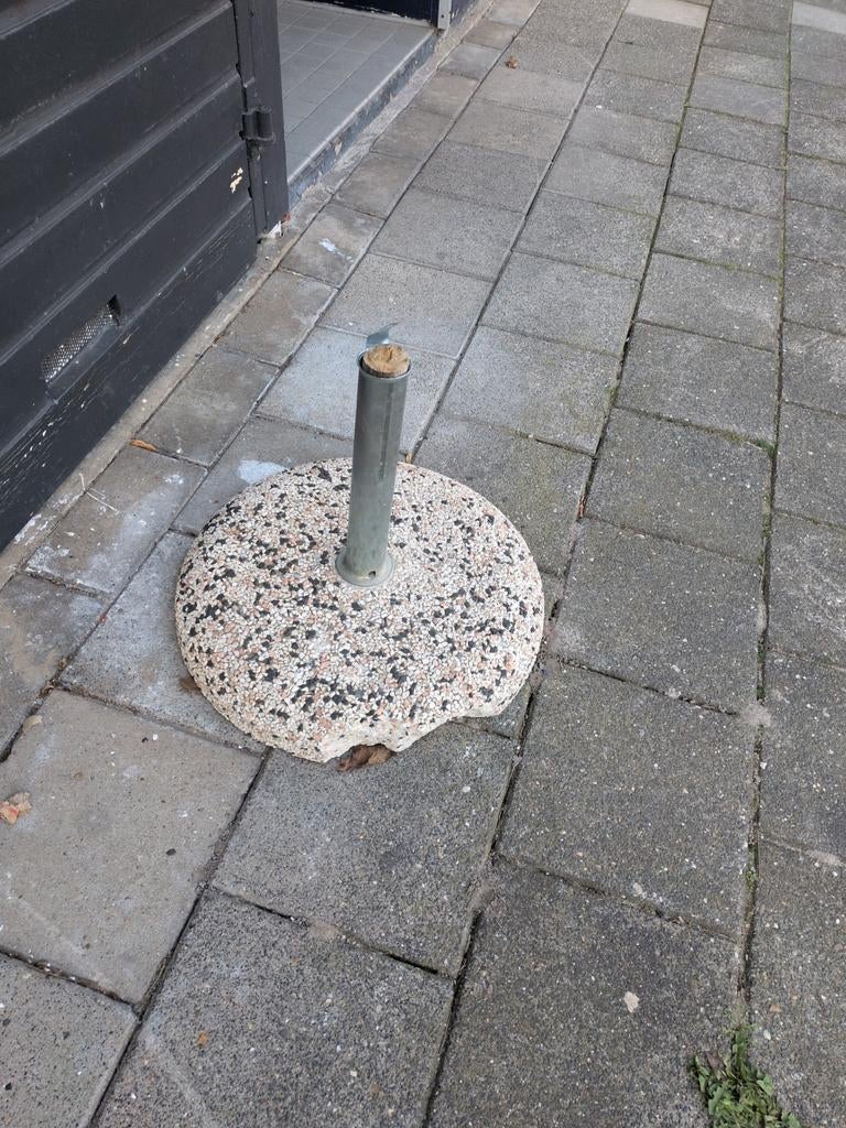 Parasolvoet van beton, Ophalen of Verzenden