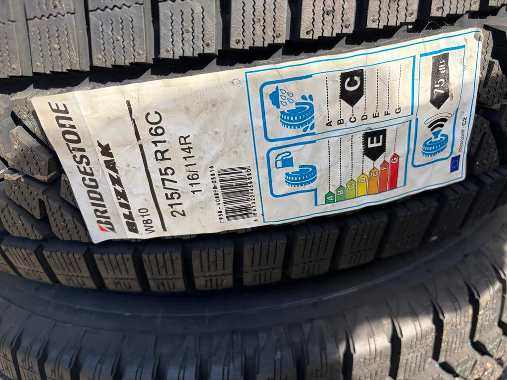 set nieuwe banden met velgen215/75 R16C fiat ducato (camper), Auto diversen, Wieldoppen, Ophalen of Verzenden